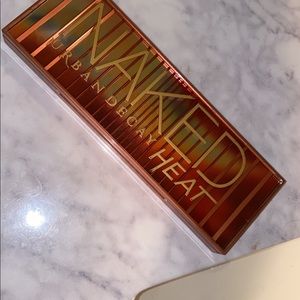 Urban Decay Heat Pallet